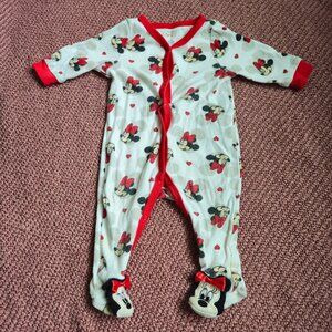 Sale 🎉4/$25 or $10 Minnie Mouse Sleeper Set 6-9 months